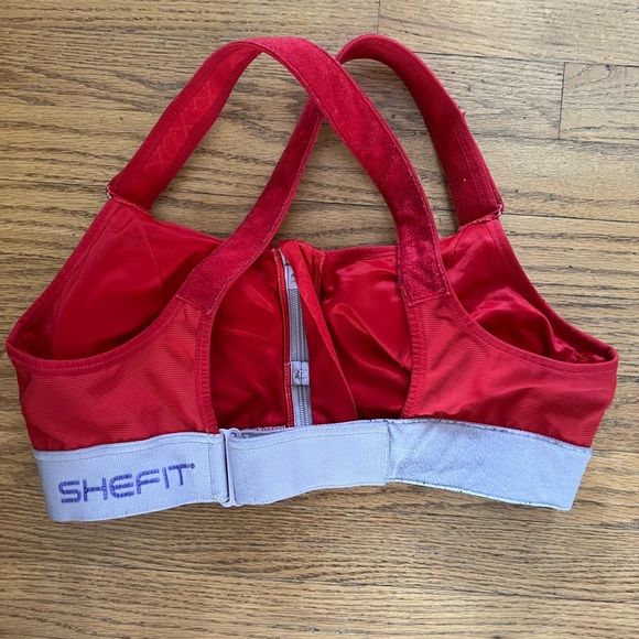 Shefit Red High Impact Ultimate Sports Bra - Picture 2 of 2